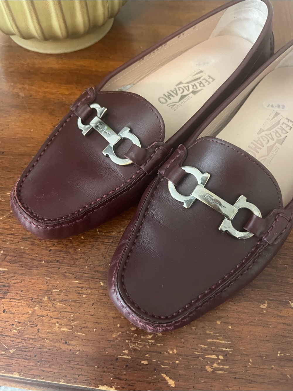 Salvatore Ferragamo Burgundy Leather "Saba" Gancini Loafers 8.5 - Picture 8 of 9